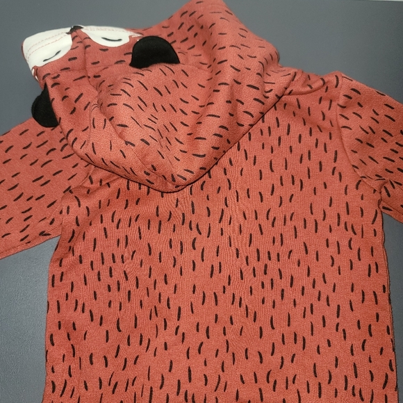 (3-6 mos) Old Navy One Piece Fox Jumpsuit - Picture 5 of 7